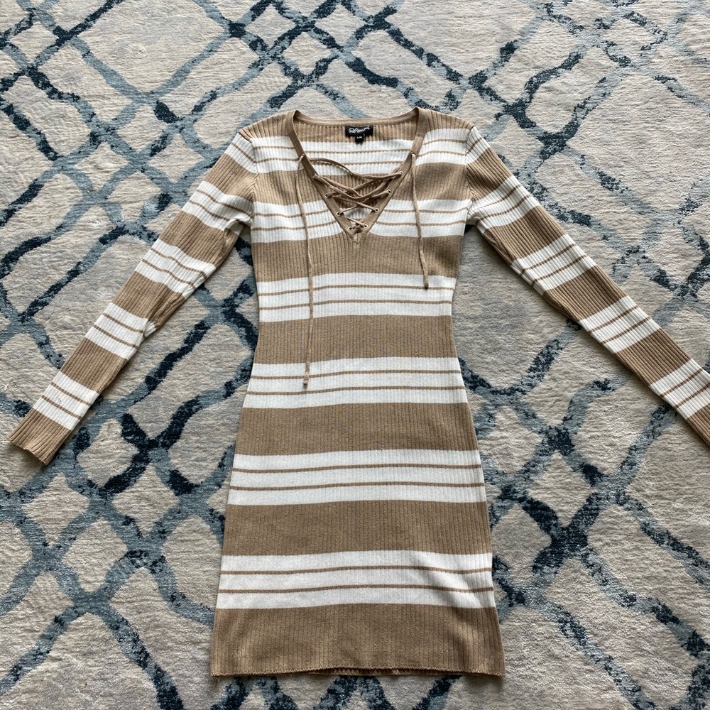 Long sleeve dress